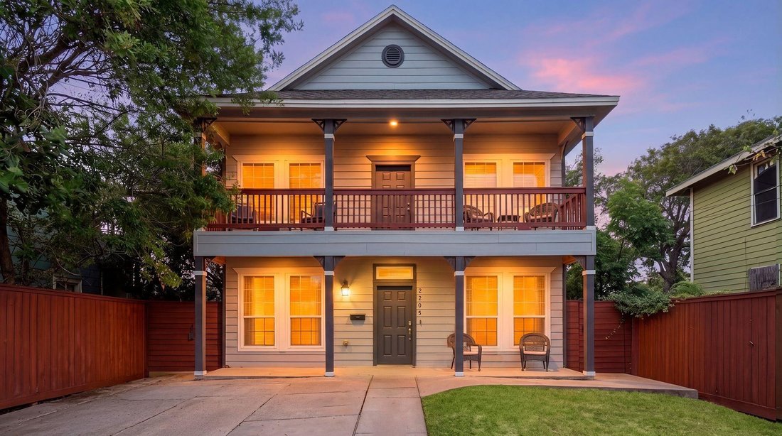 House in Galveston, Texas, United States 1 - 19014642