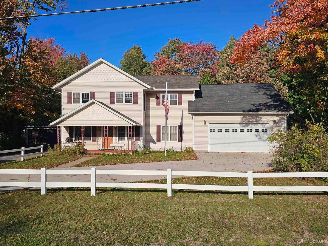 House in Marquette, Michigan, United States 1 - 19013502