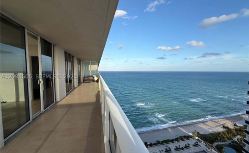 Condo in Hallandale Beach, Florida, United States 1