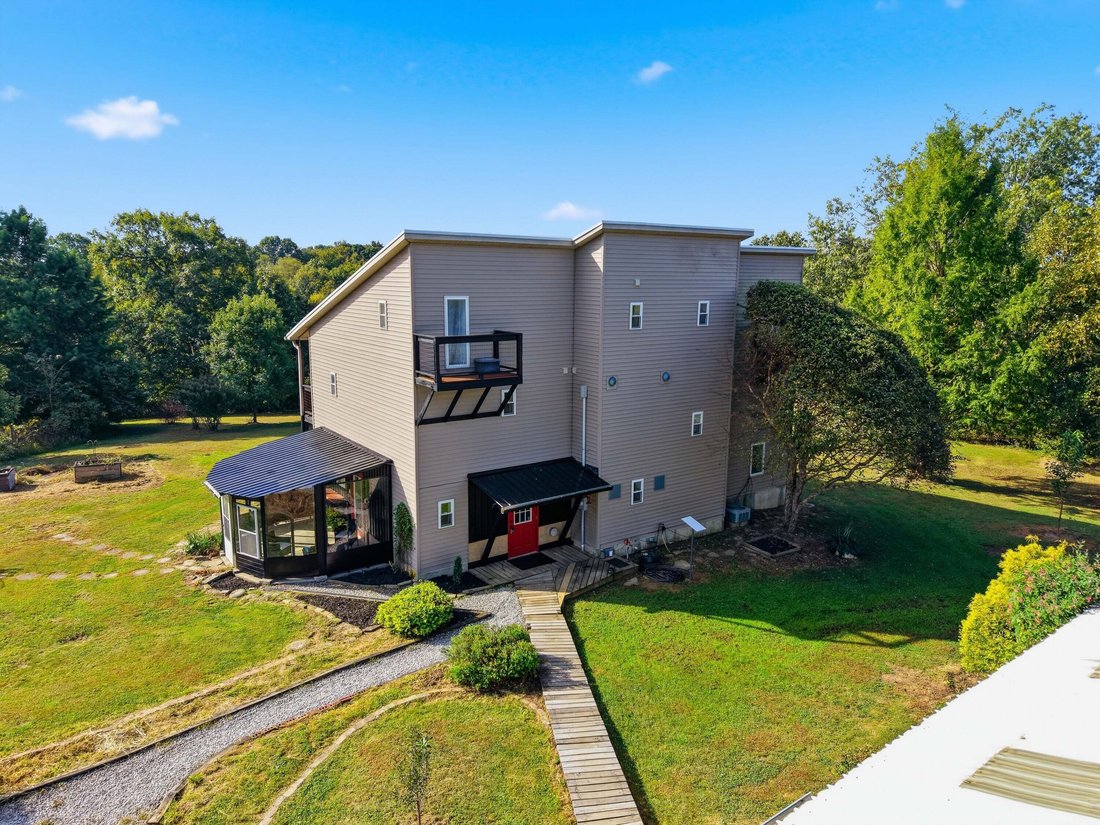 House in Bagdad, Kentucky, United States 3 - 19006441