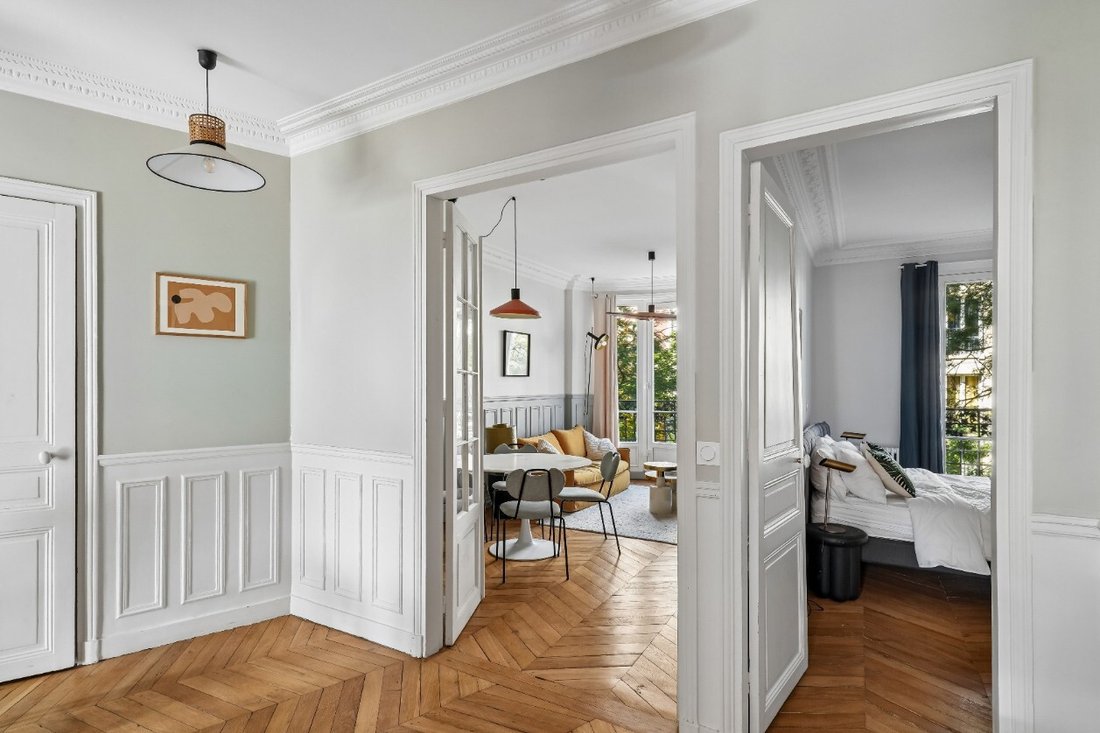 Apartment in Montmartre, Paris 18e Arrondissement, Paris 4 - 19009363