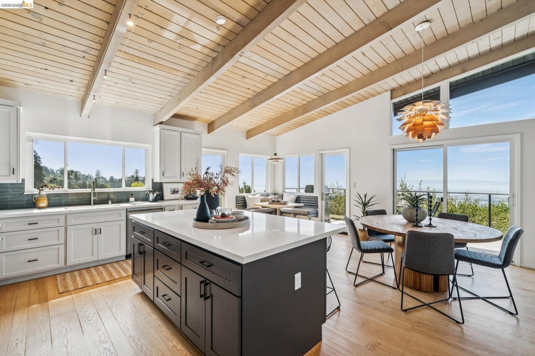 House in Oakland, California, United States 3 - 19012736