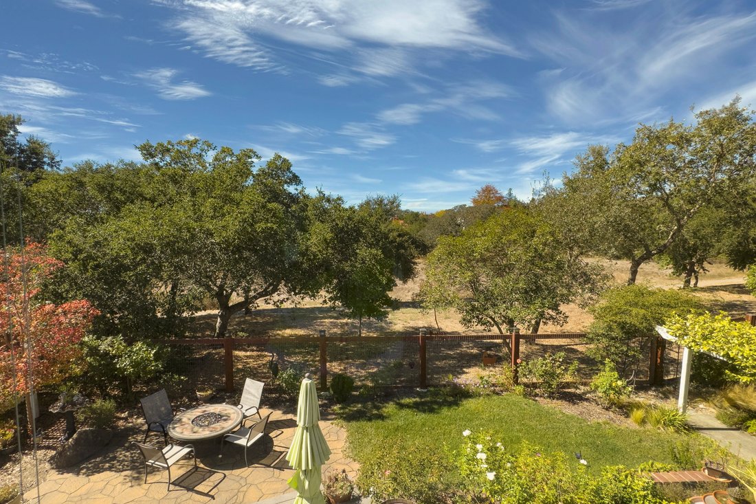 House in Windsor, California, United States 2 - 19016043