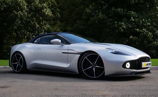Aston Martin Vanquish 6.0 Convertible (2016 - 2020) in Blackburn, United Kingdom 1