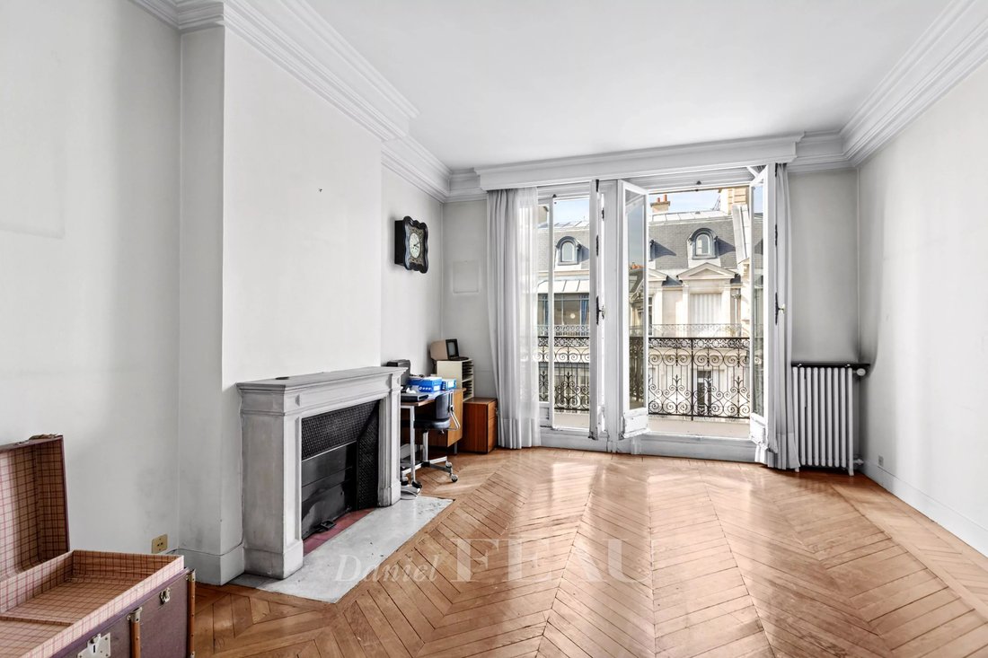Apartamento en Triangle d'Or, Paris 8e Arrondissement, París 3 - 19015189