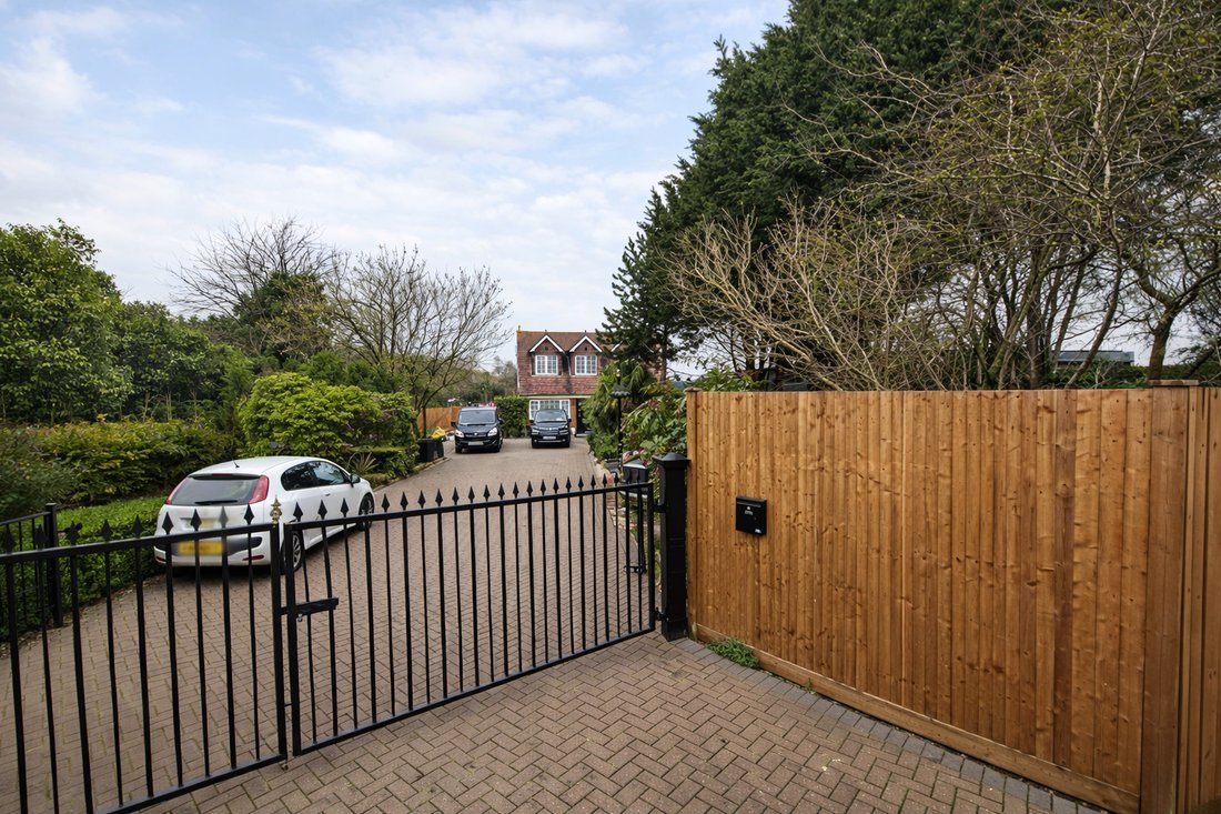 Land in West Drayton, Hillingdon, England 1 - 19012402