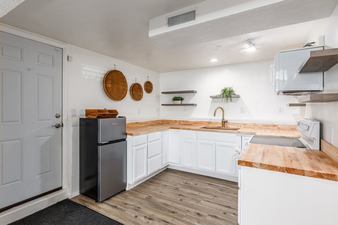 House in West Jordan, Utah, United States 4 - 19011810
