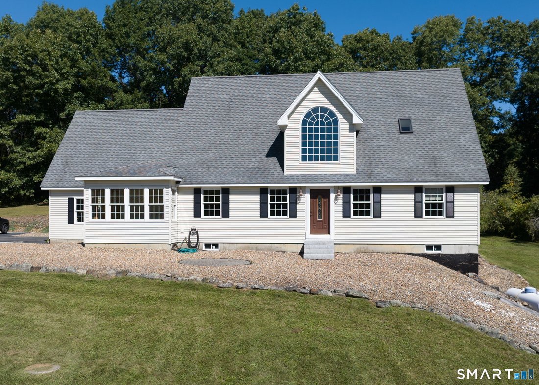 Maison à Ashford, Connecticut, États-Unis 1 - 19008978