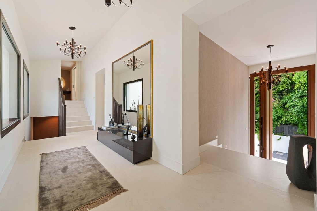 Villa in Nueva Andalucia, Marbella, Spain 5 - 19010623