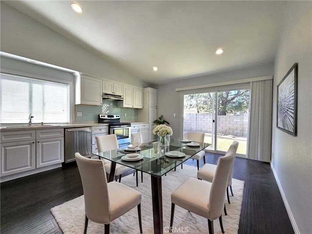 House in Cerritos, California, United States 5 - 19011458