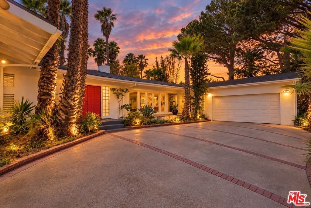 House in Los Angeles, California, United States 1 - 19012650