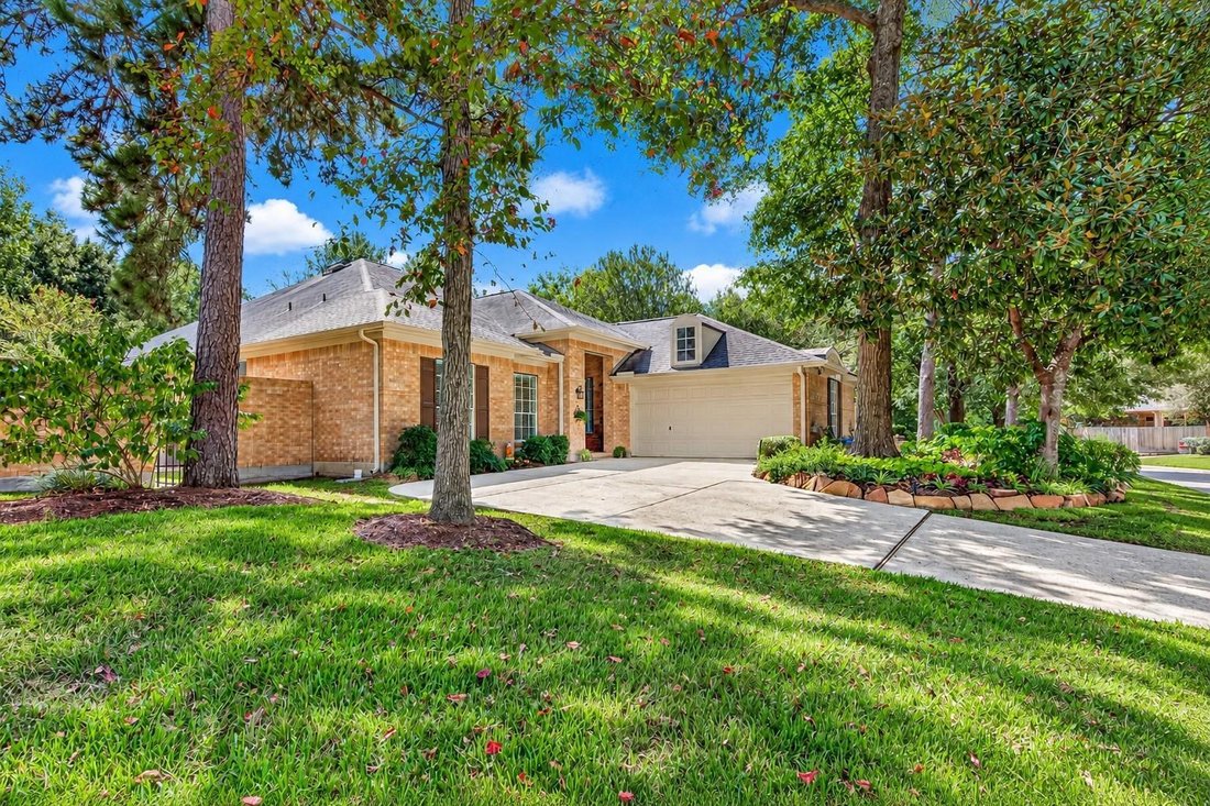 House in Conroe, Texas, United States 2 - 19014533