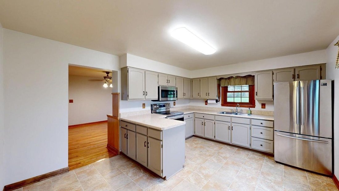 House in Viroqua, Wisconsin, United States 3 - 19012481