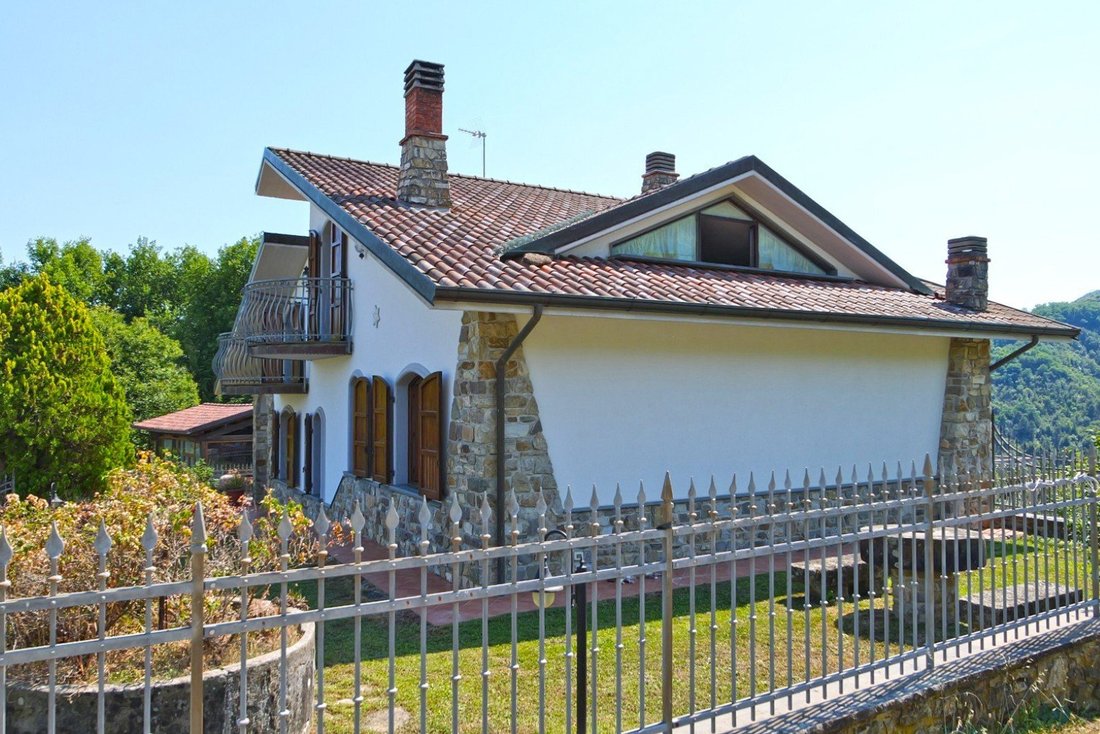 Villa in Podenzana, Tuscany, Italy 3 - 19010711