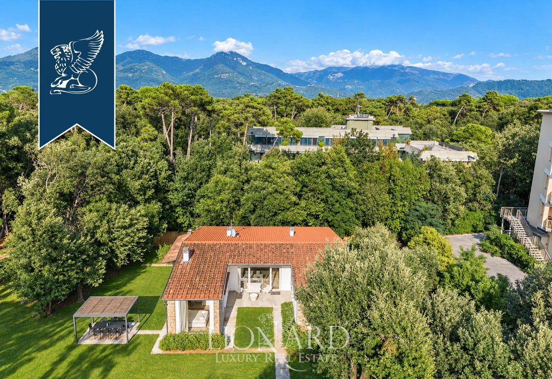 Villa in Motrone, Pietrasanta, Italy 5 - 19015194
