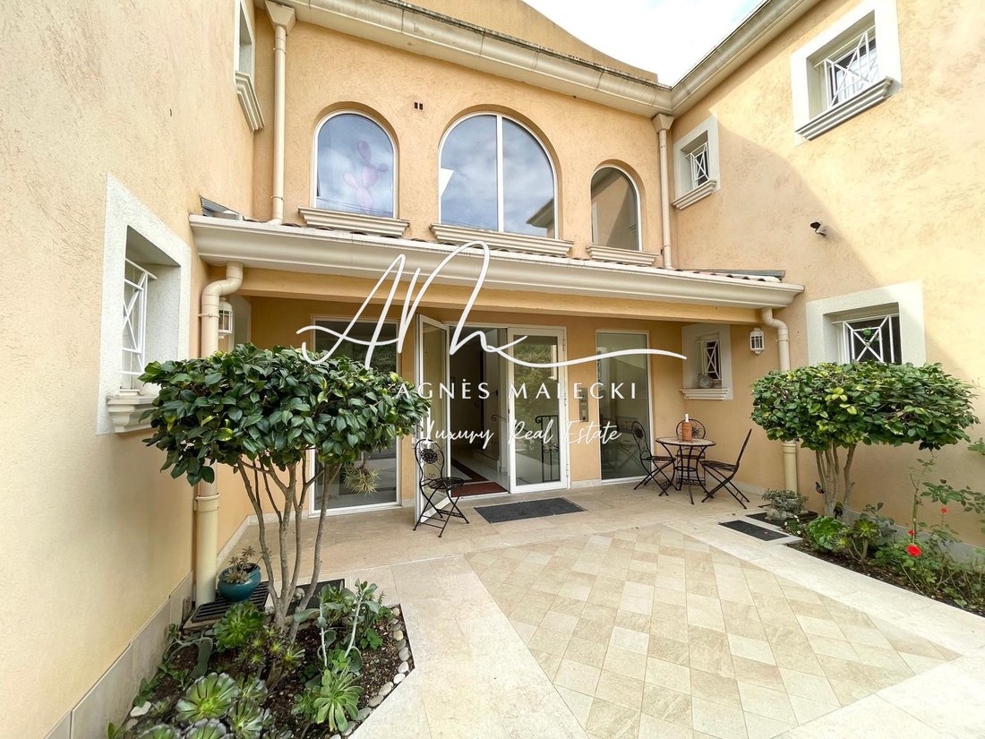 Apartment in Nord, Cavalaire-sur-Mer, France 1 - 19015229