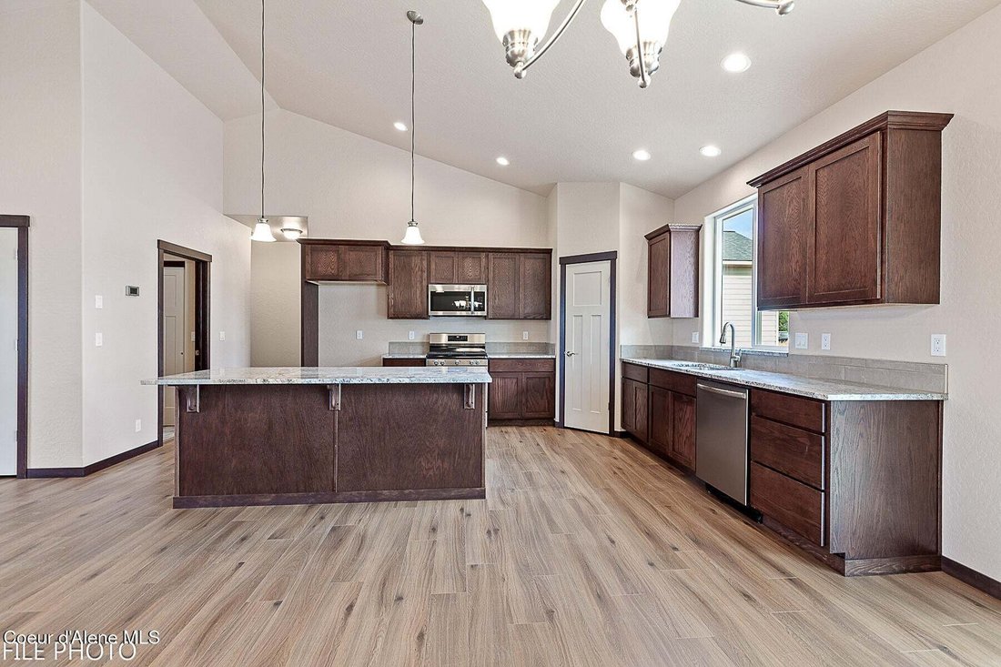 House in Post Falls, Idaho, United States 5 - 19011960