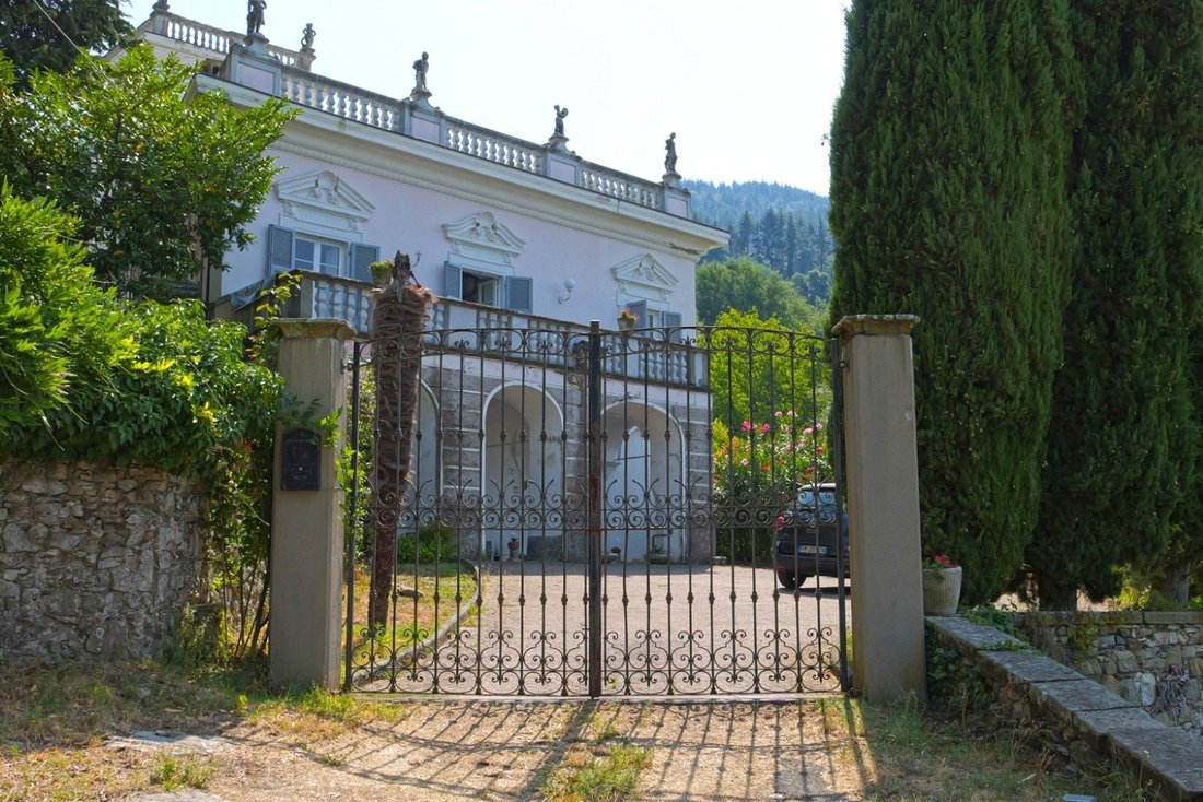Villa in Fivizzano, Tuscany, Italy 1 - 19010632