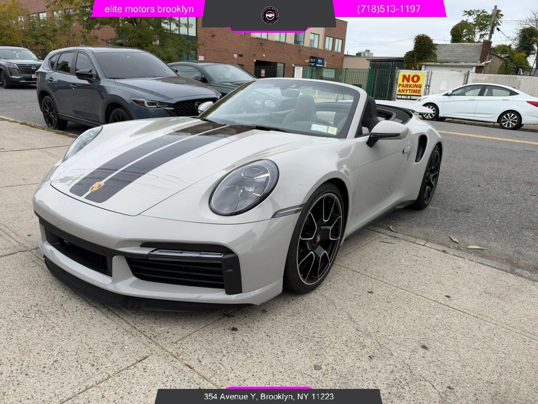 Cabriolet in Brooklyn, NY, United States 1 - 19016006