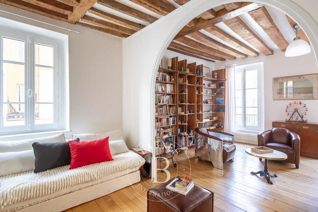Apartment in Saint-Germain-en-Laye, Ile-de-France, France 2 - 19015253