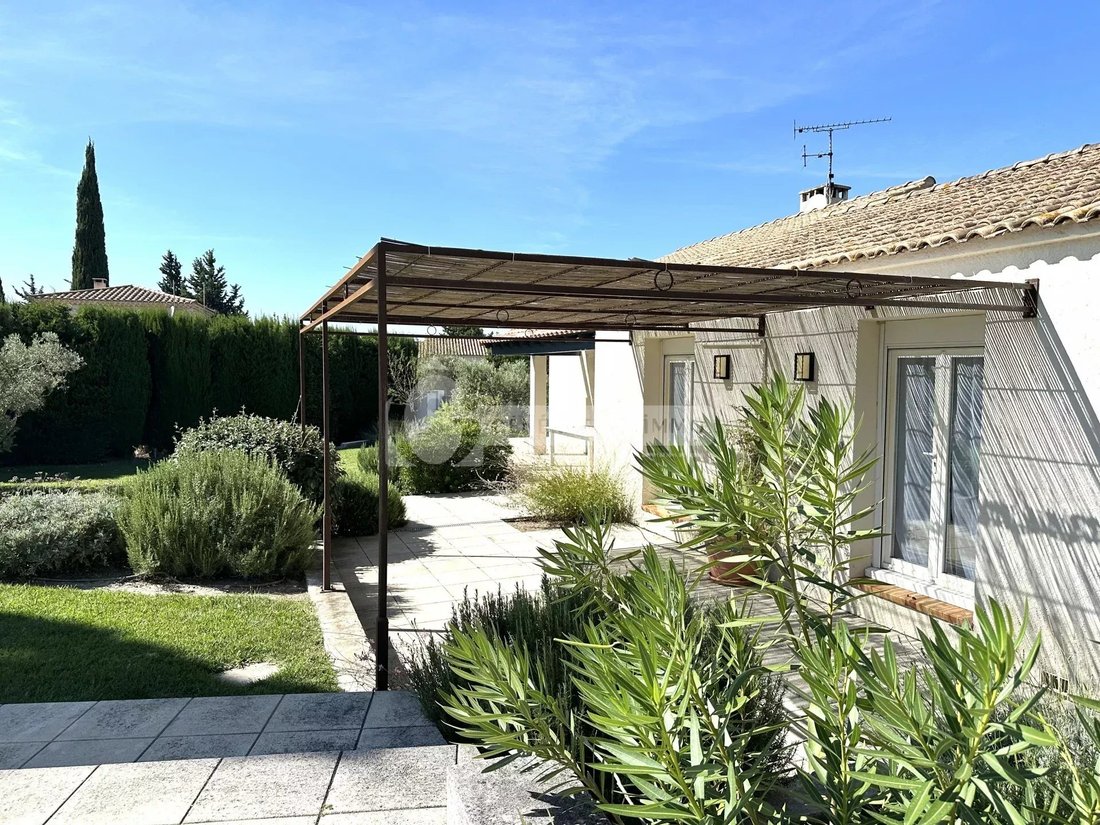 House in Fontvieille, Provence-Alpes-Côte d'Azur, France 1 - 19010545