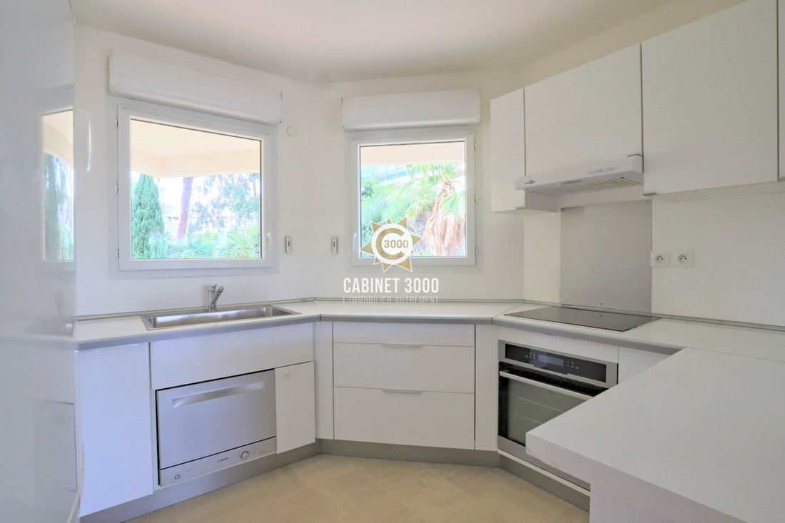 Apartment in Hyeres, Provence-Alpes-Côte d'Azur, France 3 - 19014655