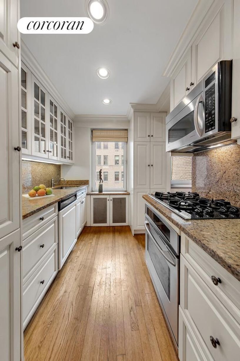 Co Op in New York, New York, United States 5 - 19011775