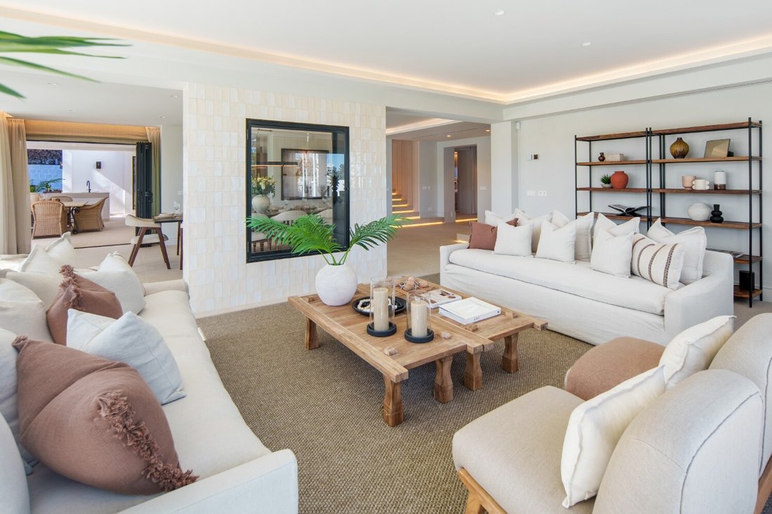 Villa in Nueva Andalucia, Marbella, Spain 2 - 19010609