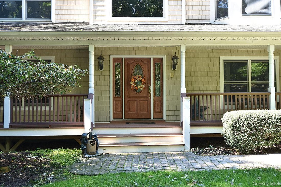 House in Wading River, New York, United States 3 - 19015654