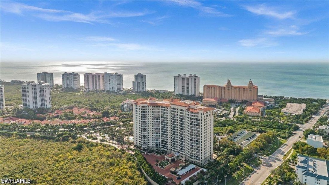 Condo in Naples, Florida, United States 1 - 19012241
