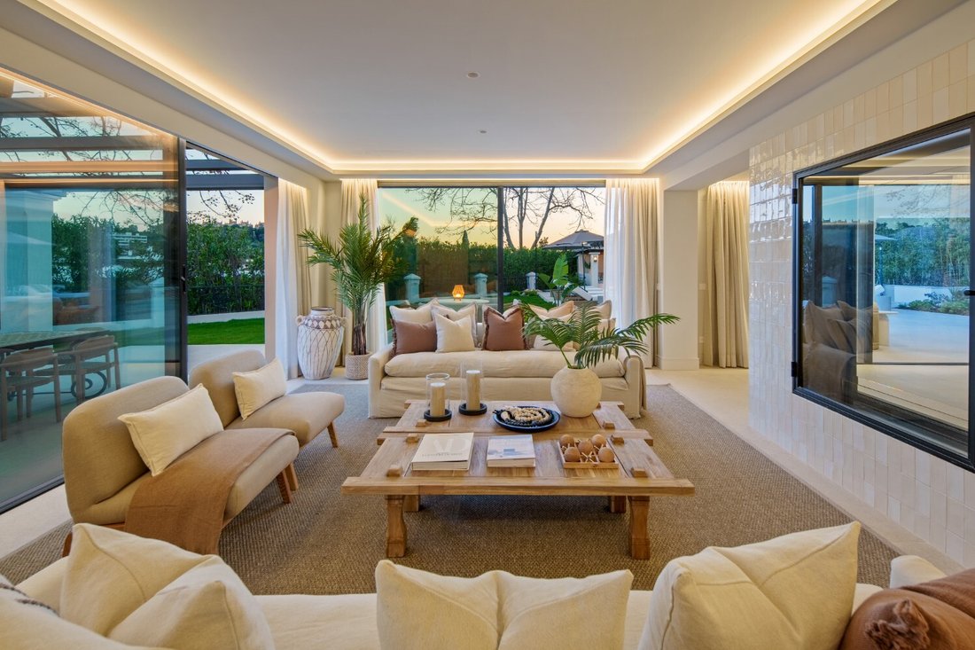 Villa in Nueva Andalucia, Marbella, Spain 5 - 19010609