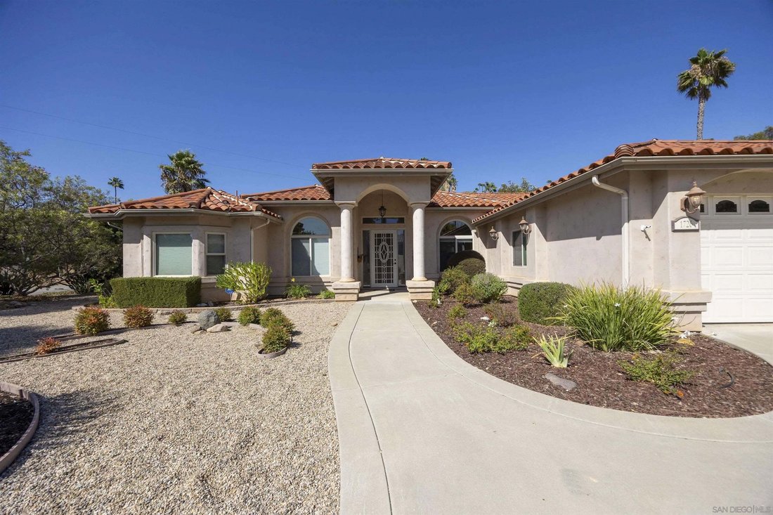 House in Vista, California, United States 1 - 19014245