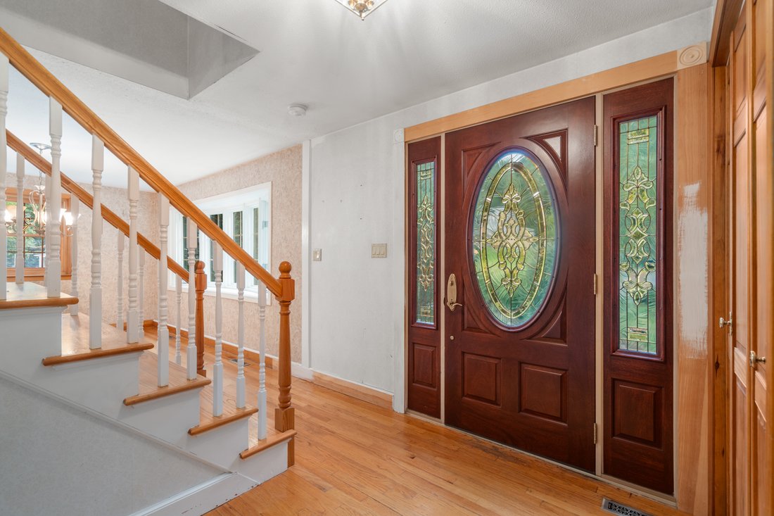 House in Southborough, Massachusetts, United States 4 - 19015178