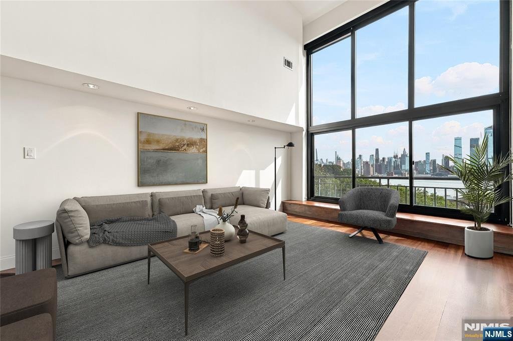 Condo in Weehawken, New Jersey, United States 4 - 19009903
