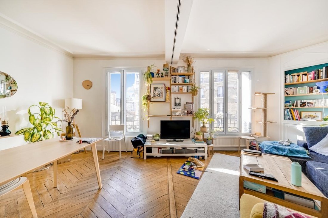Apartment in Plaine, Paris 20e Arrondissement, Paris 2 - 19010871