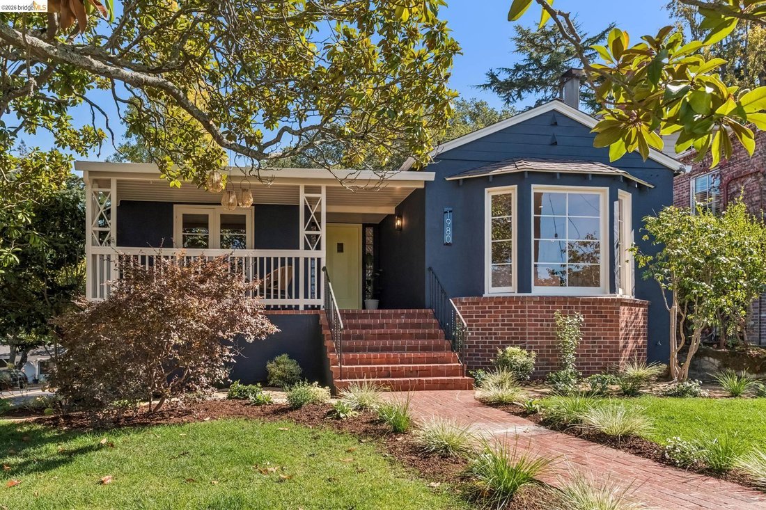 House in Oakland, California, United States 1 - 19012773