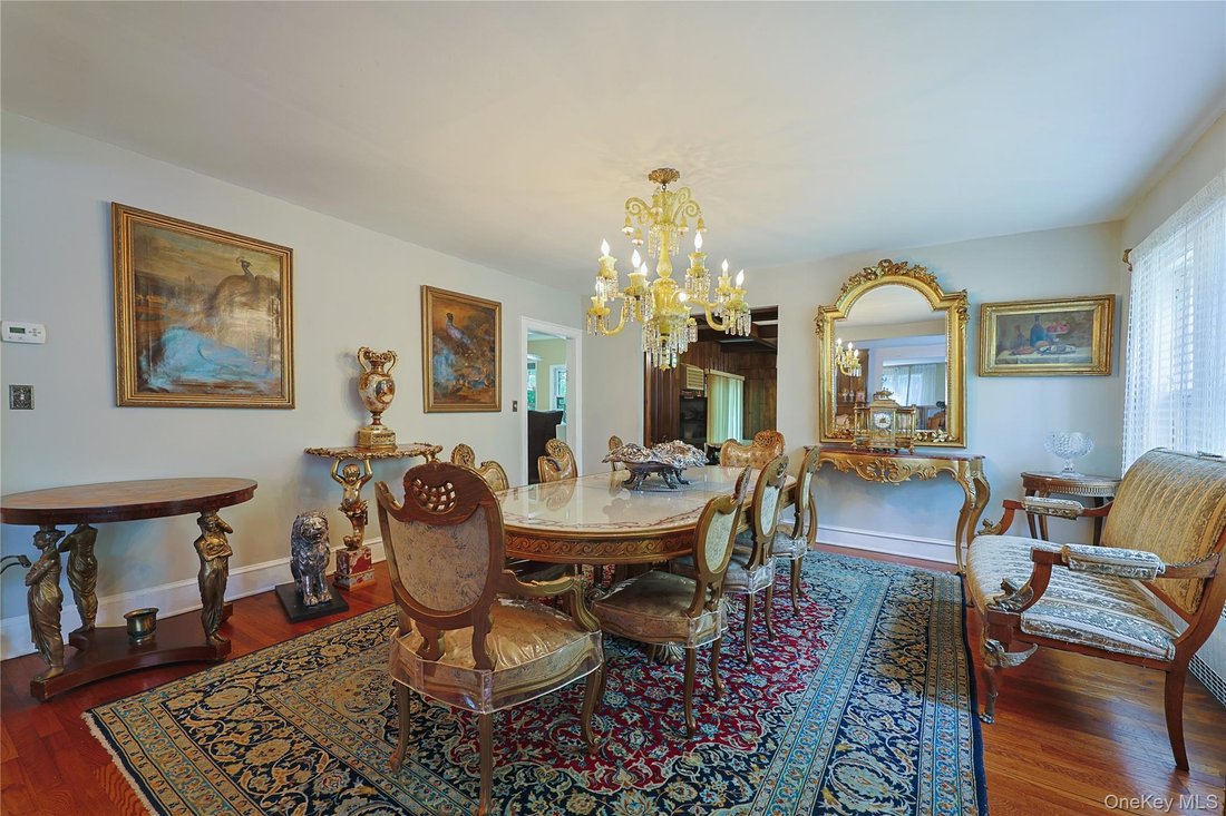 House in Great Neck, New York, United States 4 - 19009226