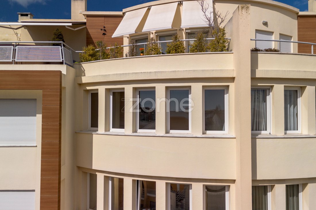 Apartment in Carcavelos e Parede, Lisbon, Portugal 3 - 19015400