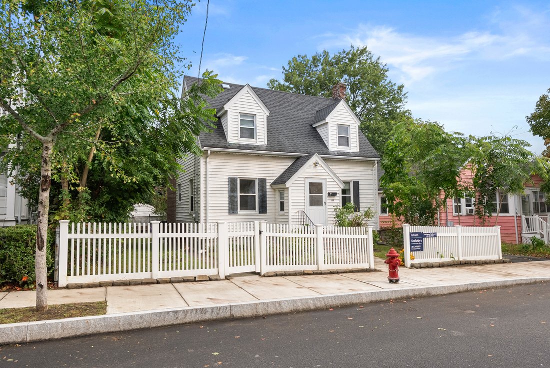 House in Everett, Massachusetts, United States 1 - 19011355
