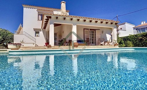 Villa à Es Castell, Îles Baléares, Espagne 1