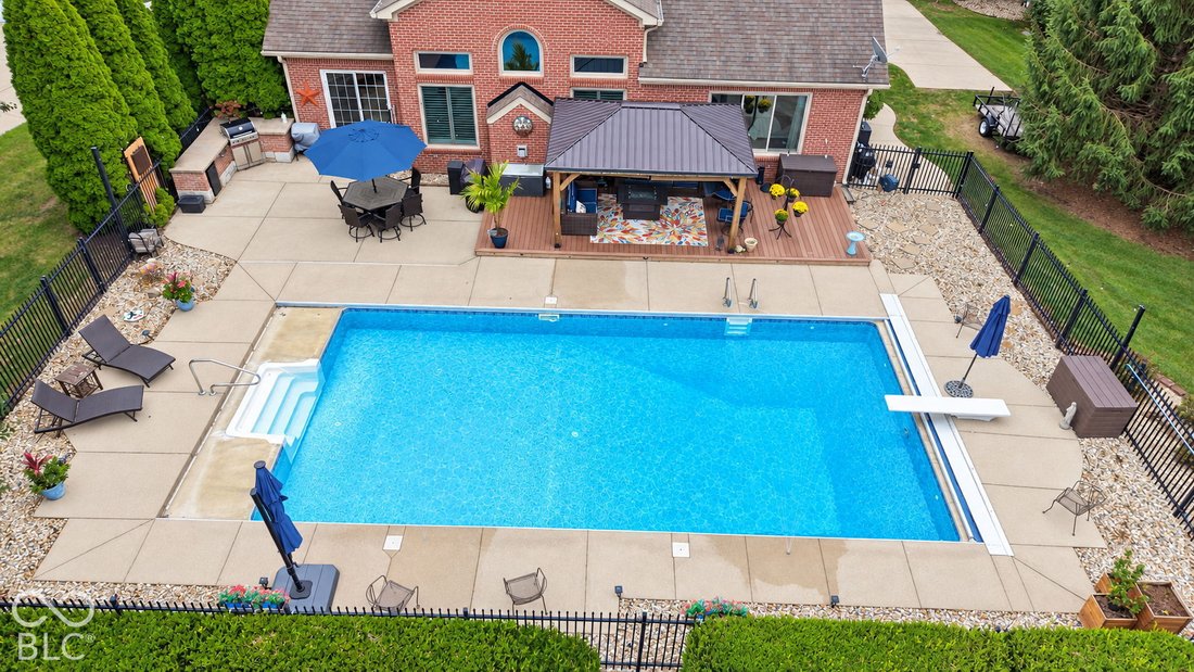 House in Greenwood, Indiana, United States 5 - 19008885