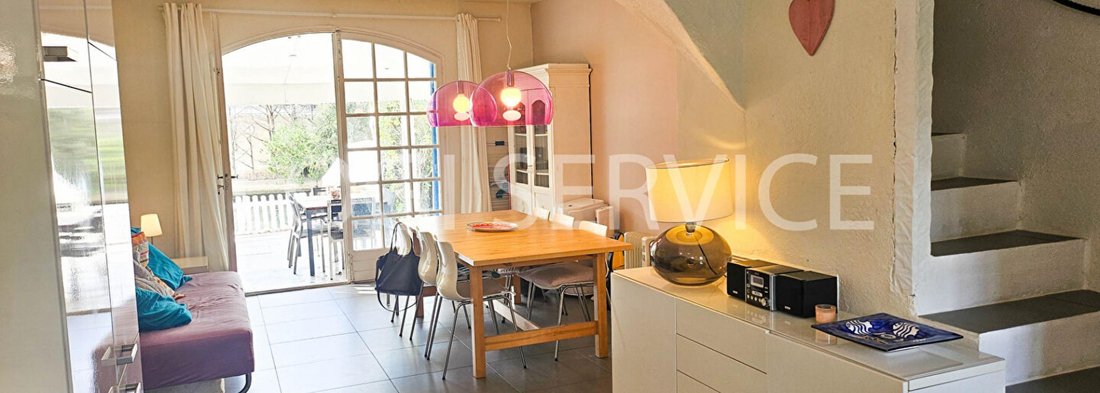 Haus in Grimaud, Provence-Alpes-Côte d'Azur, Frankreich 1 - 18013801