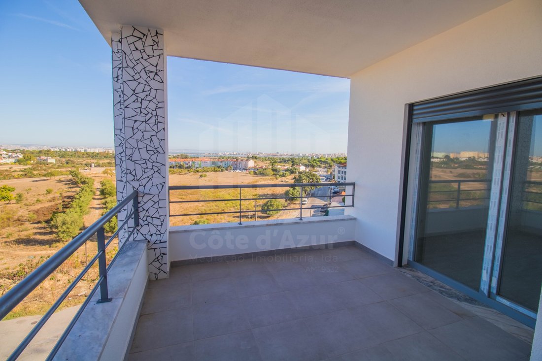 Apartment in Seixal, Arrentela e Aldeia de Paio Pires, Setubal, Portugal 5 - 19015577