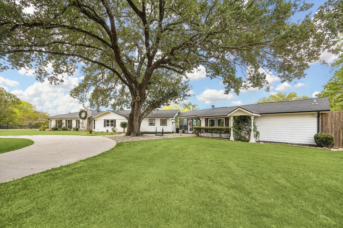 House in Willis, Texas, United States 1 - 19014613