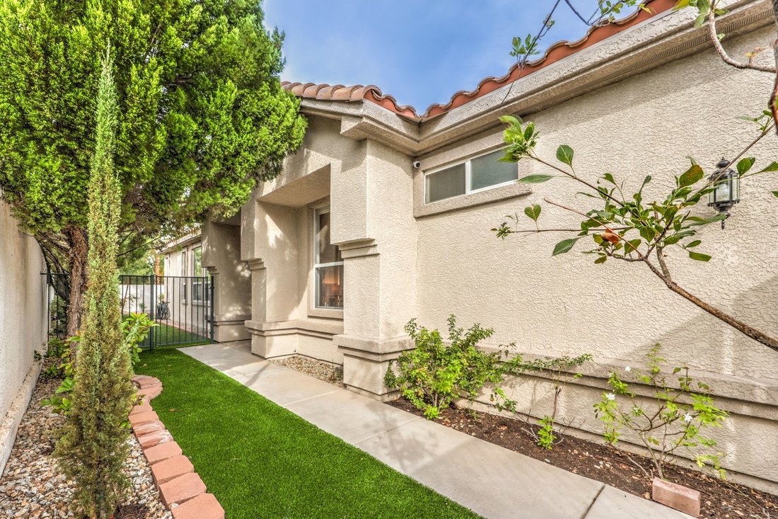 House in Las Vegas, Nevada, United States 4 - 19011376