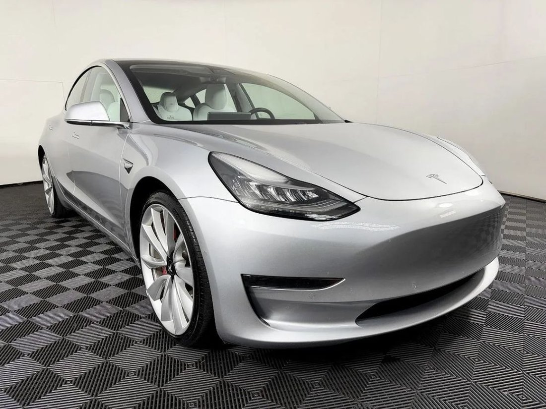 Sedan in Lynnwood, WA, United States 5 - 19015741