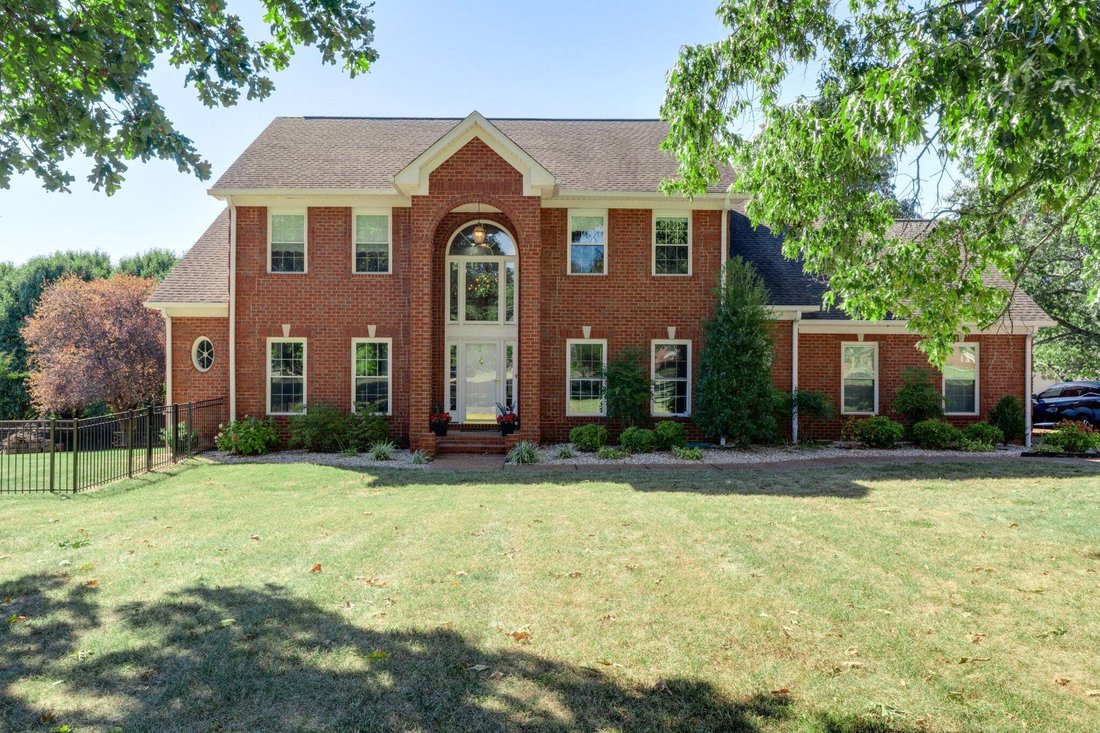 House in Cottontown, Tennessee, United States 1 - 19009349