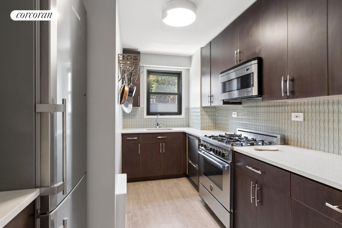 Co Op in New York, New York, United States 3 - 19011100