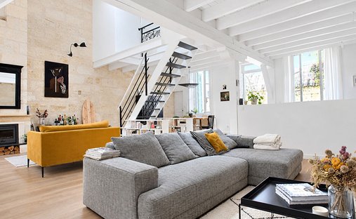 Villa in Saint Jean-Belcier-Carle Vernet-Albert 1er, Bordeaux, France 1