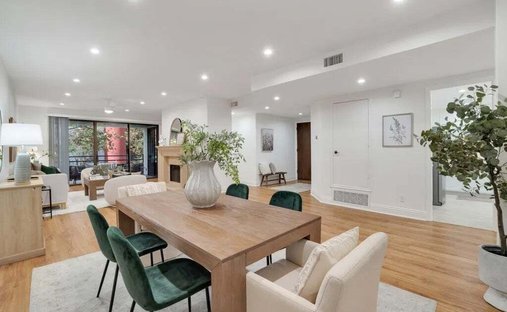 Condo in Los Angeles, California, United States 1